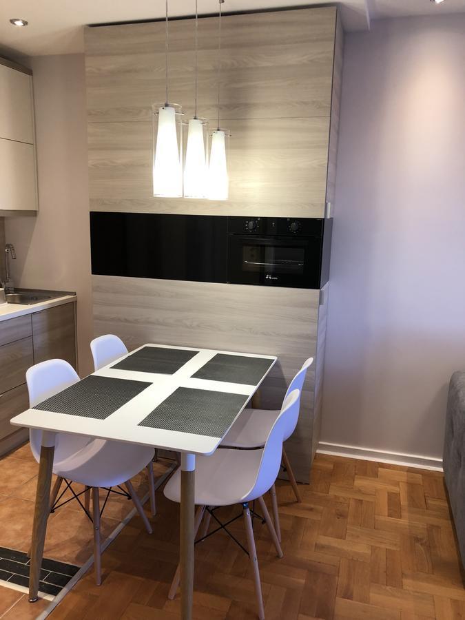 5 Stars Apartment With Free Garage Place 노비사드 외부 사진